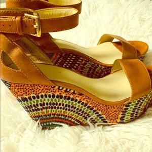 Fun Staple Sandle size 7